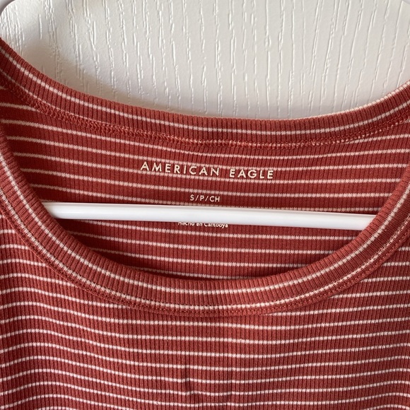 AE tank top - Picture 3 of 3